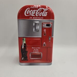 Vintage Coca Cola Retro Coke Bottle Vending Machine Tin 2003 6.75”x4” Collectors